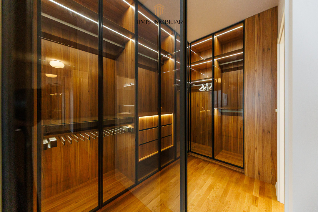 Exclusive Riverside Apartment with Panoramic Views in Paltim