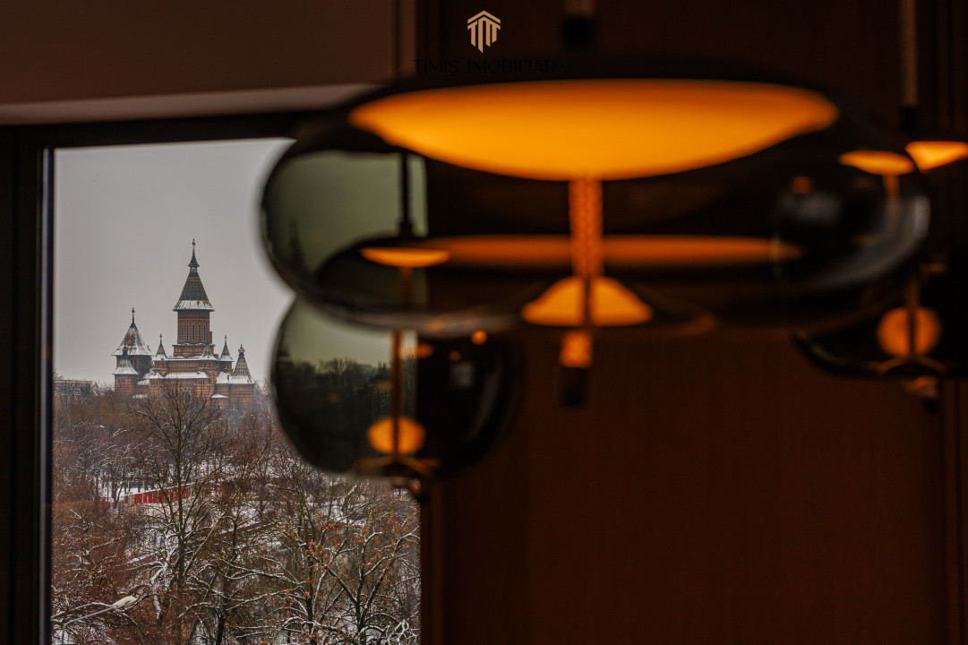 Exclusive Riverside Apartment with Panoramic Views in Paltim