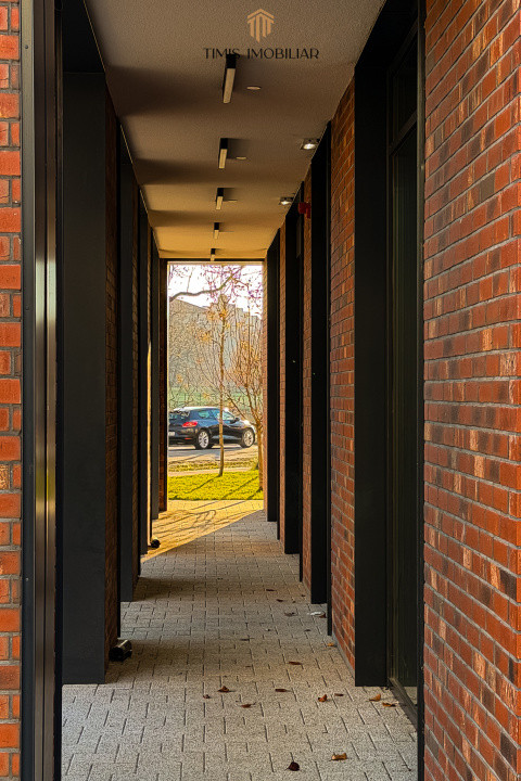 Exclusive Riverside Apartment with Panoramic Views in Paltim