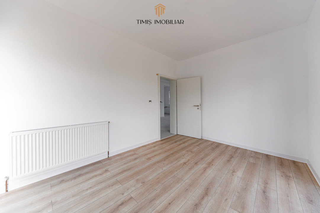 Casă noua cu 3 camere, parter, în Remetea Mare - Central