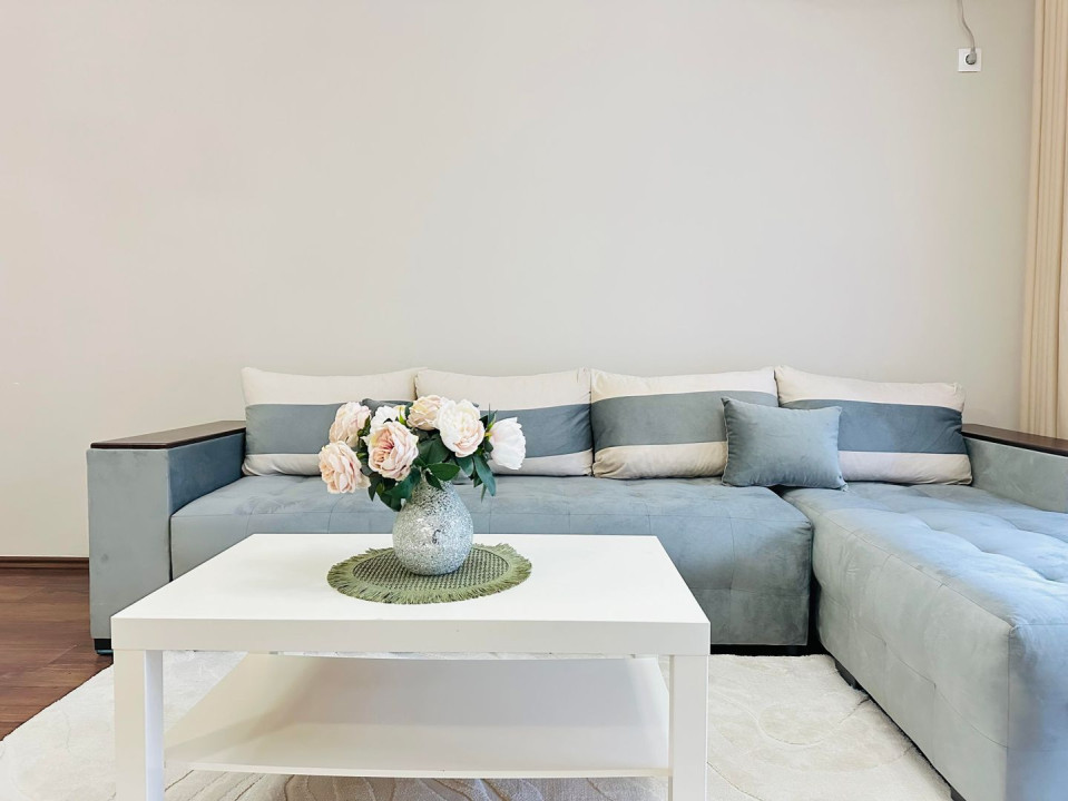 Apartament cochet | Adora Forest | Dressing & Bucatarie inchisa