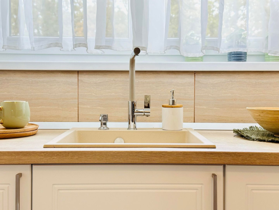 Apartament cochet | Adora Forest | Dressing & Bucatarie inchisa