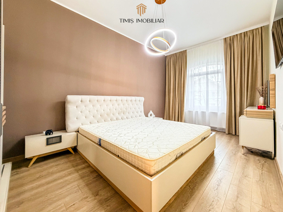 Casă de închiriat în Dumbrăvița – 4 dormitoare, 2 băi, Pădure