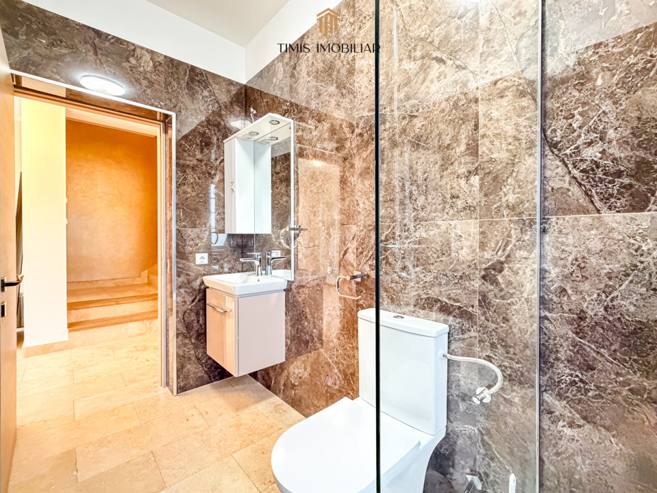 Casă de închiriat în Dumbrăvița – 4 dormitoare, 2 băi, Pădure