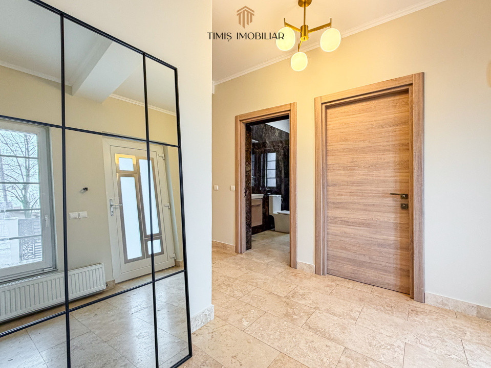 Casă de închiriat în Dumbrăvița – 4 dormitoare, 2 băi, Pădure