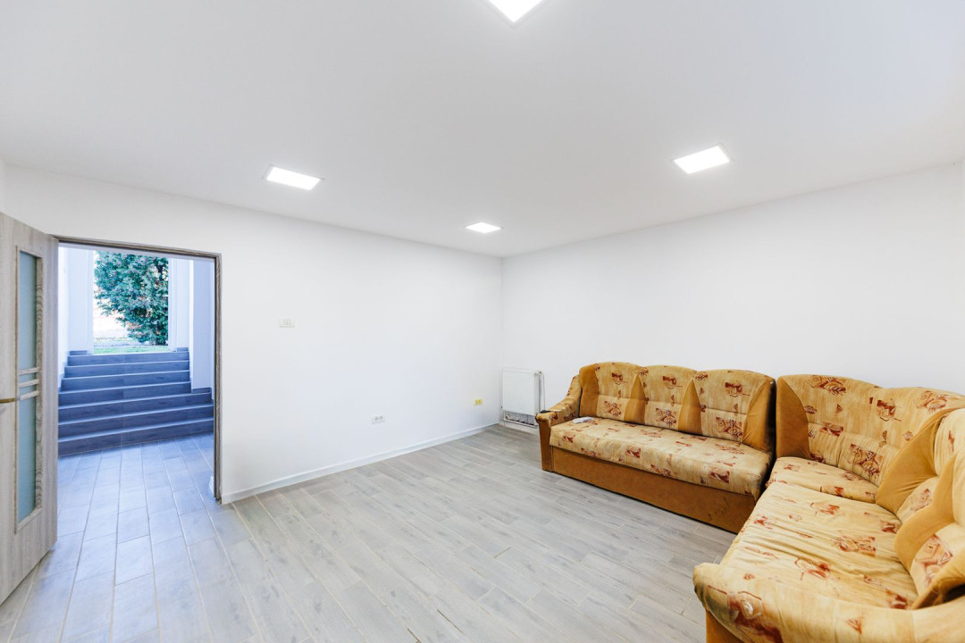 Casa Individuala pentru Birouri - Parcare Privata & Recent modernizata