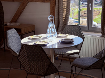 Apartament boem la mansardă, clădire istorica | Parcare inclusa