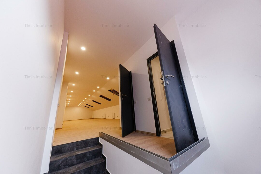 Spatiu birouri 110 mp | Grup sanitar&Chicineta | Parcare privata - 0%