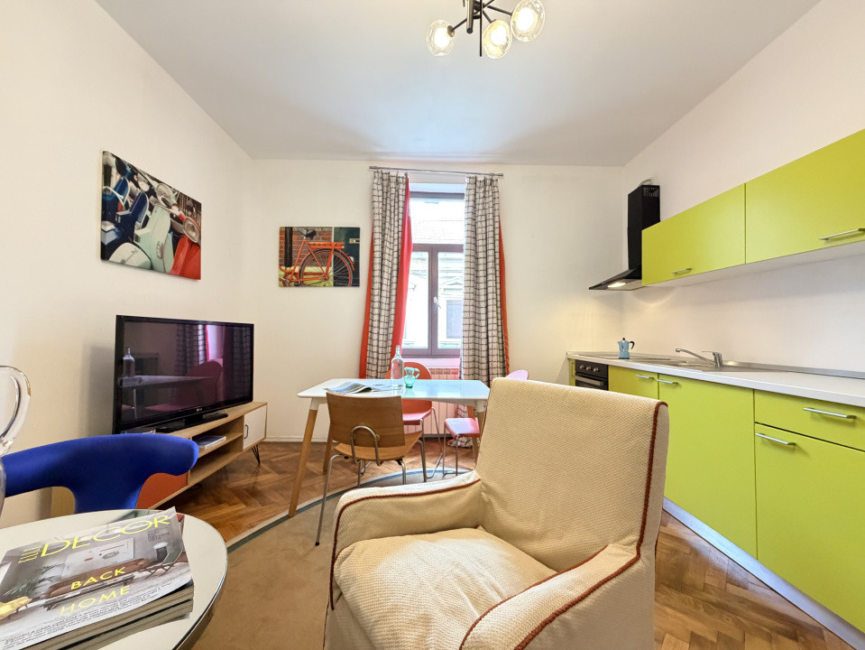 Retro italian, 45 mp – clădire istorică renovată | parcare privata