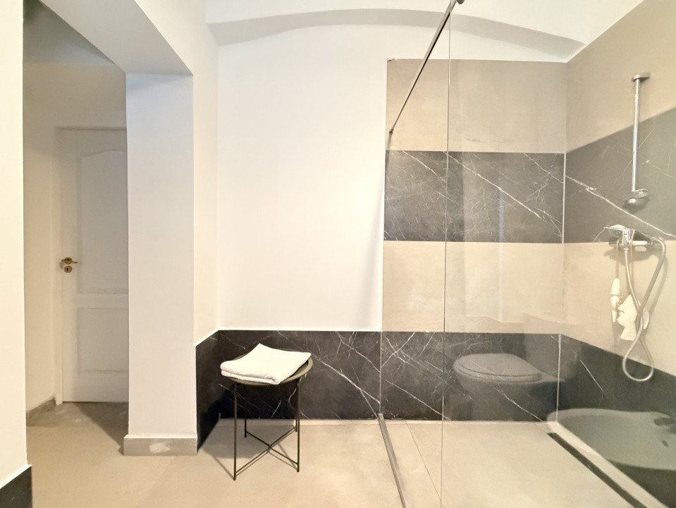 Retro italian, 45 mp – clădire istorică renovată | parcare privata