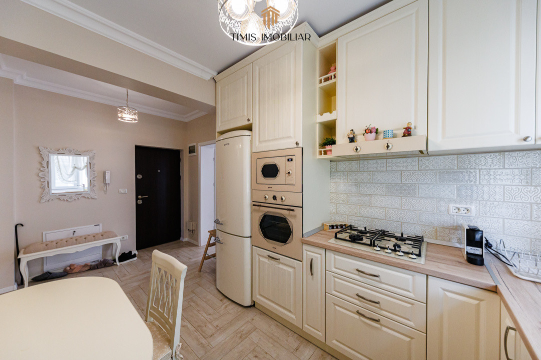 Apartament modern, decomandat | Gradina proprie & parcare 