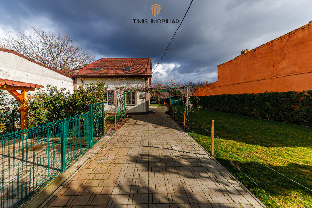 Casă individuală cu teren 657 mp & terasă mare – zona Lipovei | Com 0%