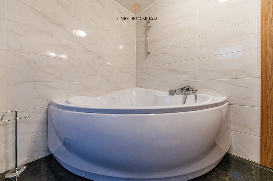 Casă individuală cu teren 657 mp & terasă mare – zona Lipovei | Com 0%