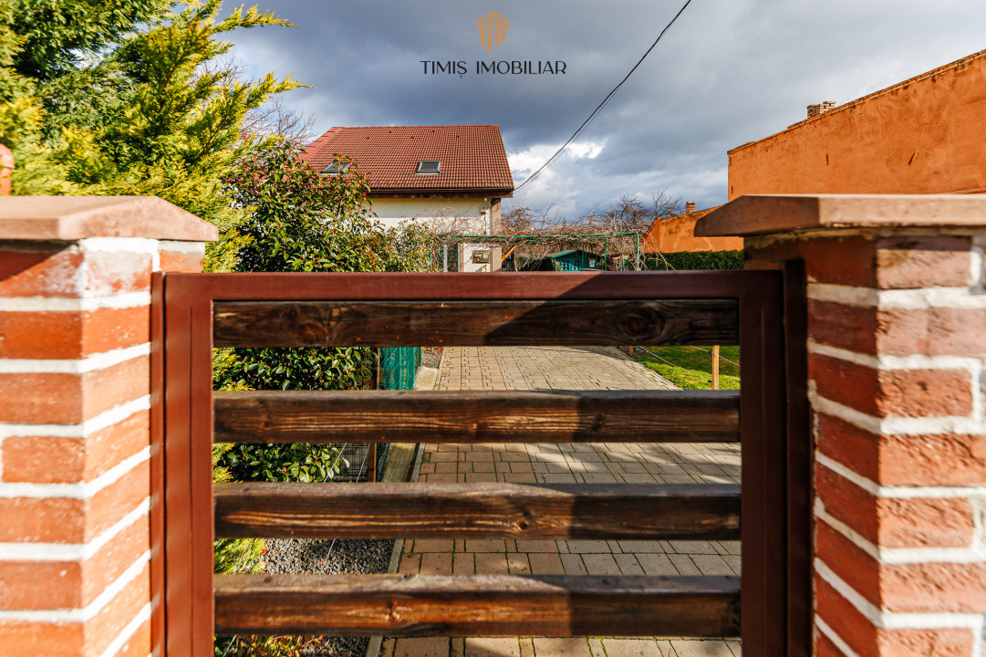 Casă individuală cu teren 657 mp & terasă mare – zona Lipovei | Com 0%