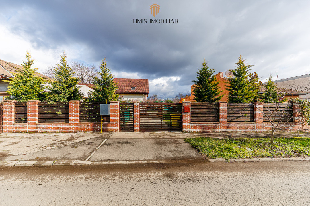 Casă individuală cu teren 657 mp & terasă mare – zona Lipovei | Com 0%