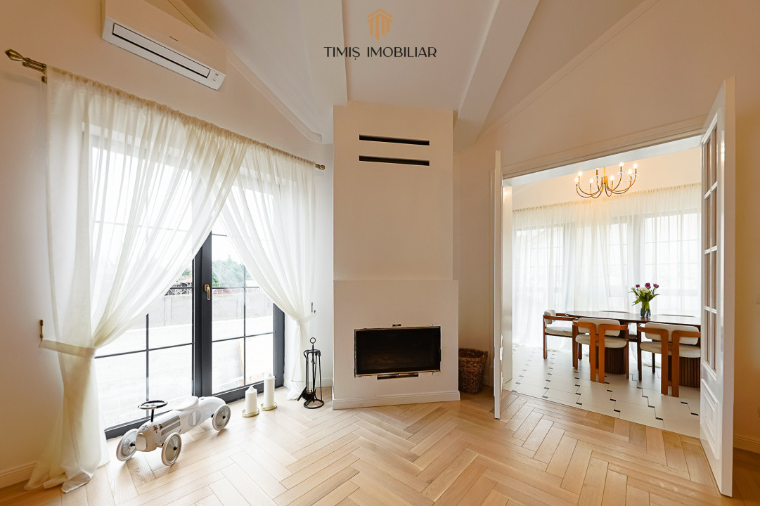 Casă unică pe stradă privată | Piscina & 730 mp teren – Dumbrăvița