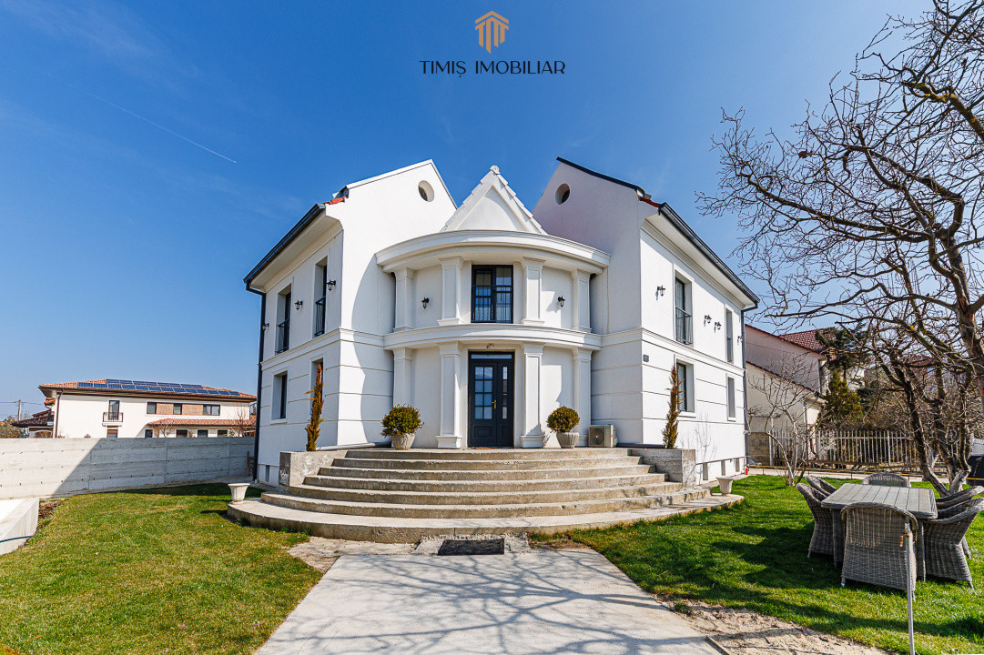 Casă unică pe stradă privată | Piscina & 730 mp teren – Dumbrăvița