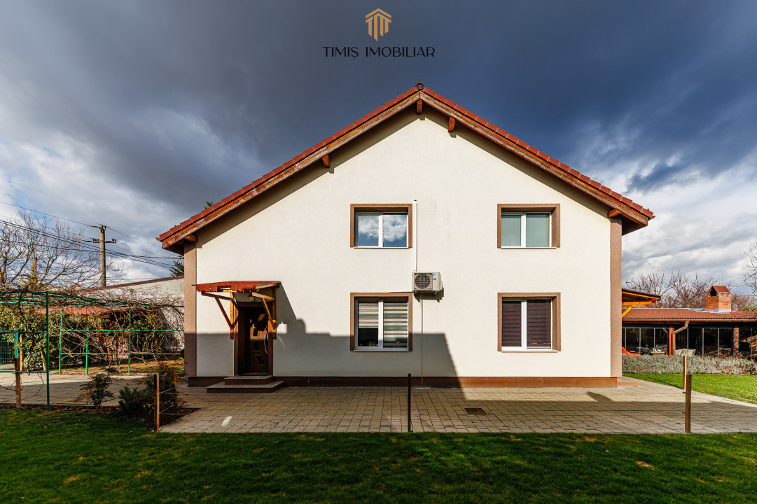Casă individuală cu teren 657 mp & terasă mare – zona Lipovei | Com 0%