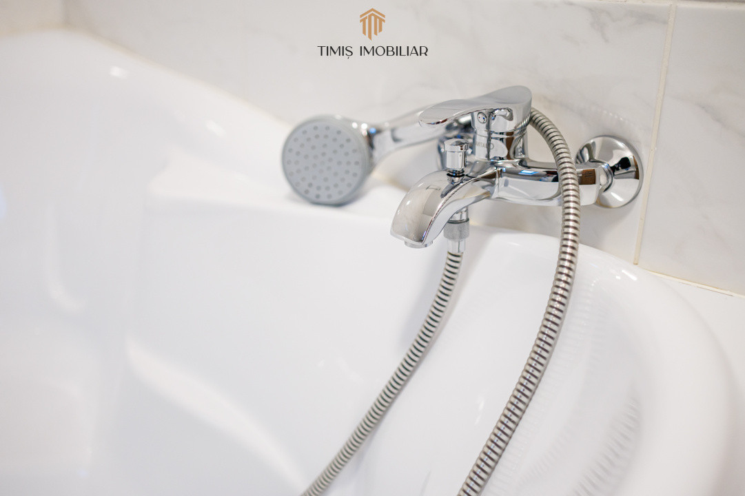 Casă individuală cu teren 657 mp & terasă mare – zona Lipovei | Com 0%