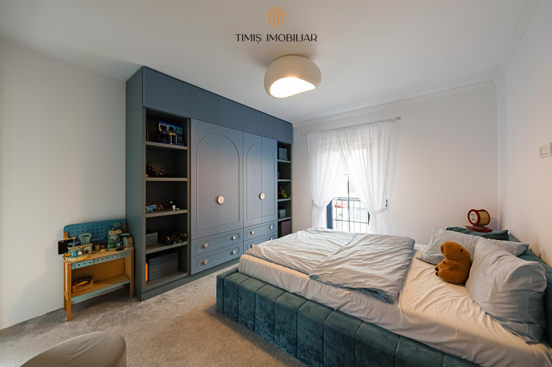 Casă unică pe stradă privată | Piscina & 730 mp teren – Dumbrăvița