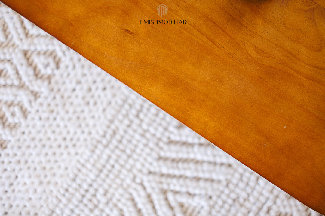 Casă unică pe stradă privată | Piscina & 730 mp teren – Dumbrăvița