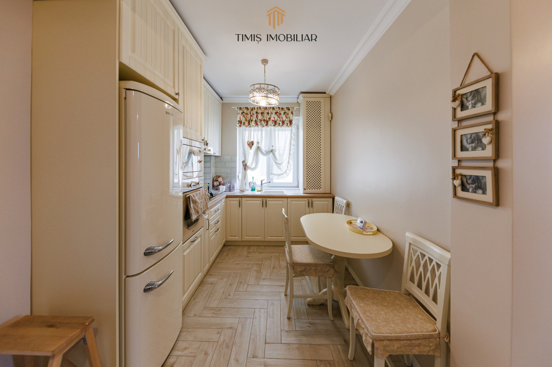 Apartament modern, decomandat | Gradina proprie & parcare 