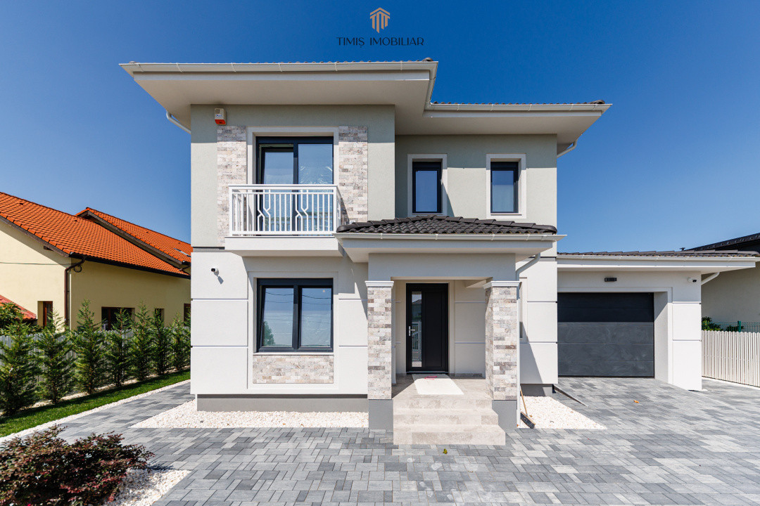 Casă individuală | 4 dormitoare, garaj și teren de 1.000 mp | Com 0%