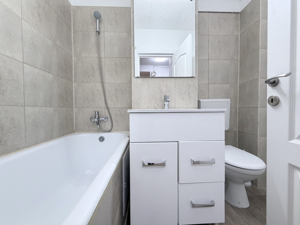 Apartament modern - Spitalul Judetean - 2 camere, decomandat