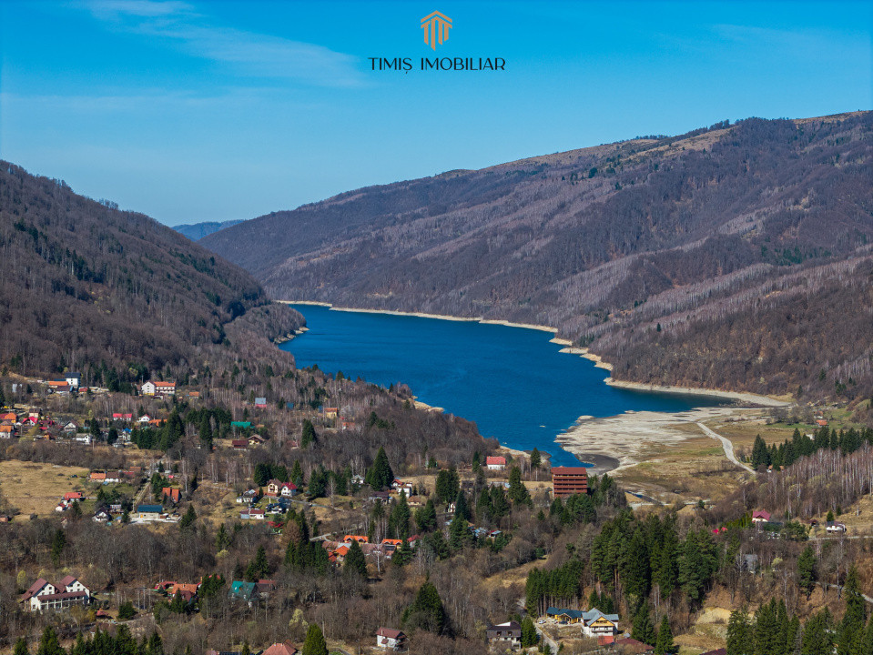 Terenuri la marginea pădurii – Poiana Mărului, zonă superbă | Com 0%