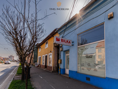 Spatiu comercial stradal | vitrina&parcare publica accesibila | Com 0%