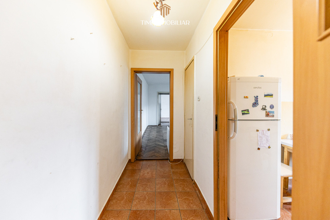 3 camere Girocului, etaj 3, balcon – Cosminului, SUT 65 mp | Com 0%