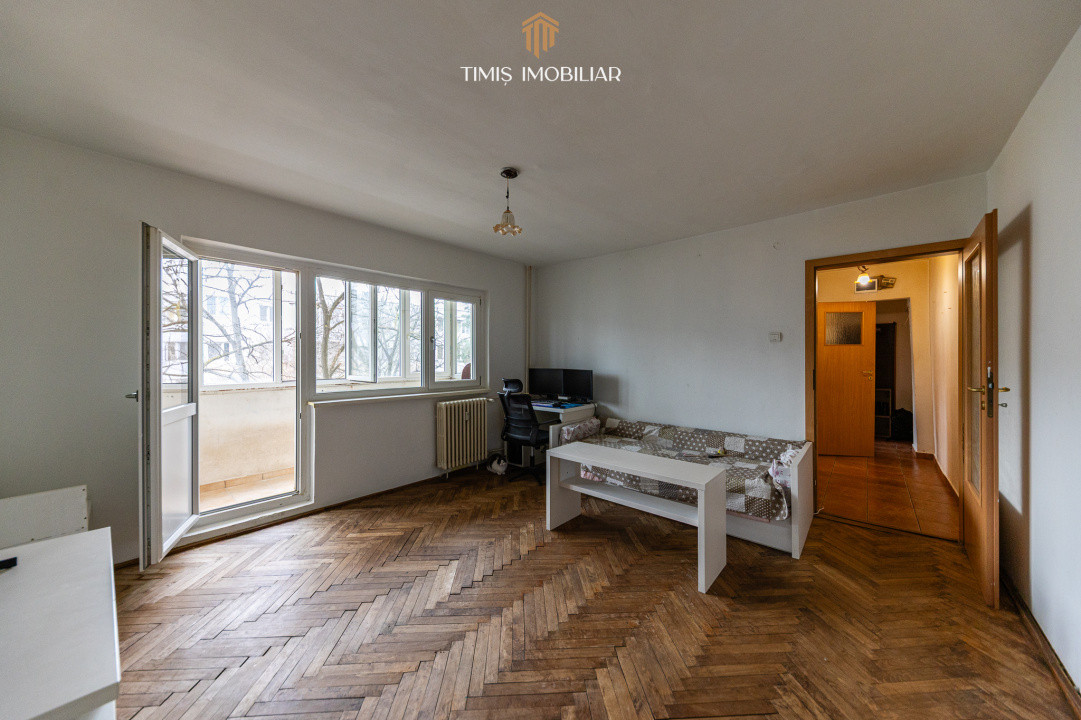 3 camere Girocului, etaj 3, balcon – Cosminului, SUT 65 mp | Com 0%