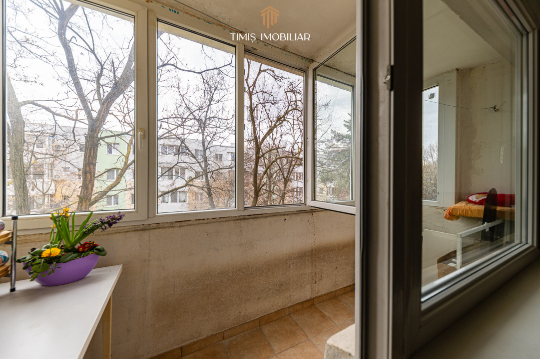 3 camere Girocului, etaj 3, balcon – Cosminului, SUT 65 mp | Com 0%