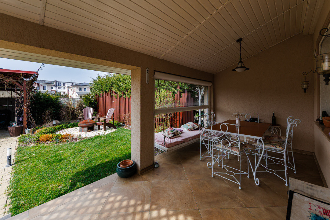 Duplex mediteranean, curte superbă – Timisoara,, panouri solare