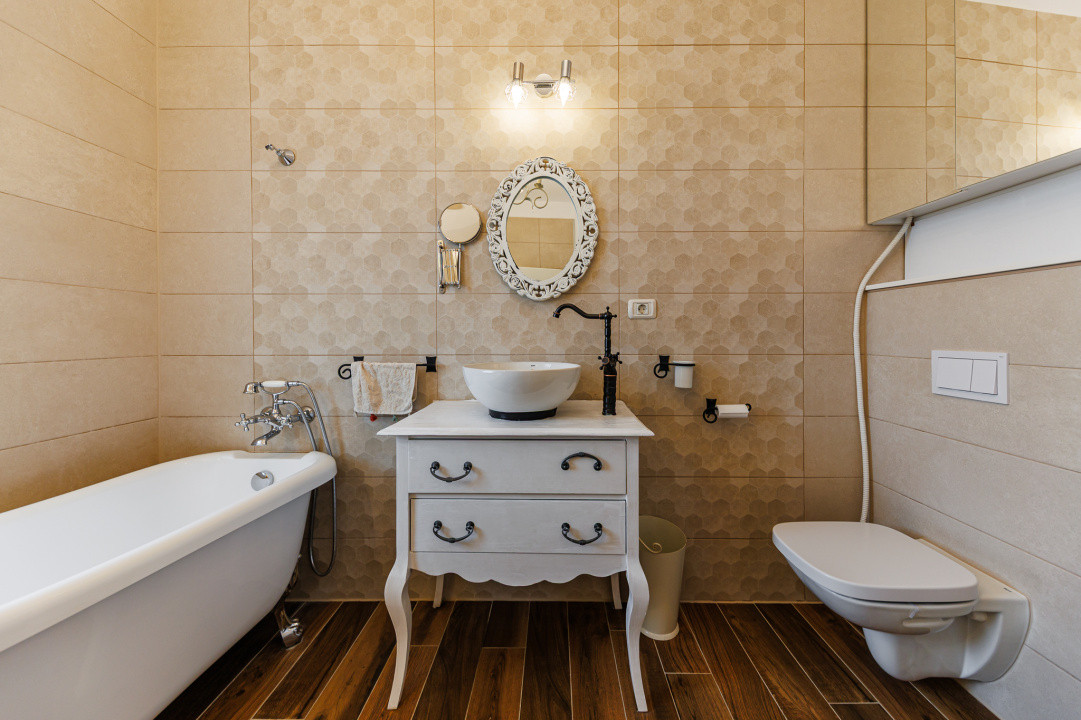 Duplex mediteranean, curte superbă – Timisoara,, panouri solare