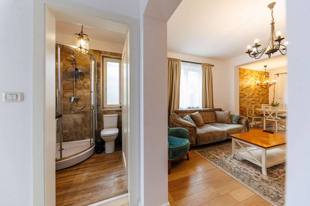 Duplex mediteranean, curte superbă – Timisoara,, panouri solare