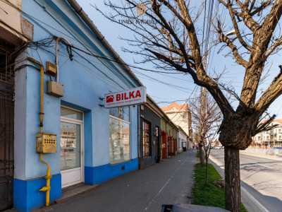 Spatiu comercial stradal | vitrina&parcare publica accesibila | Com 0%