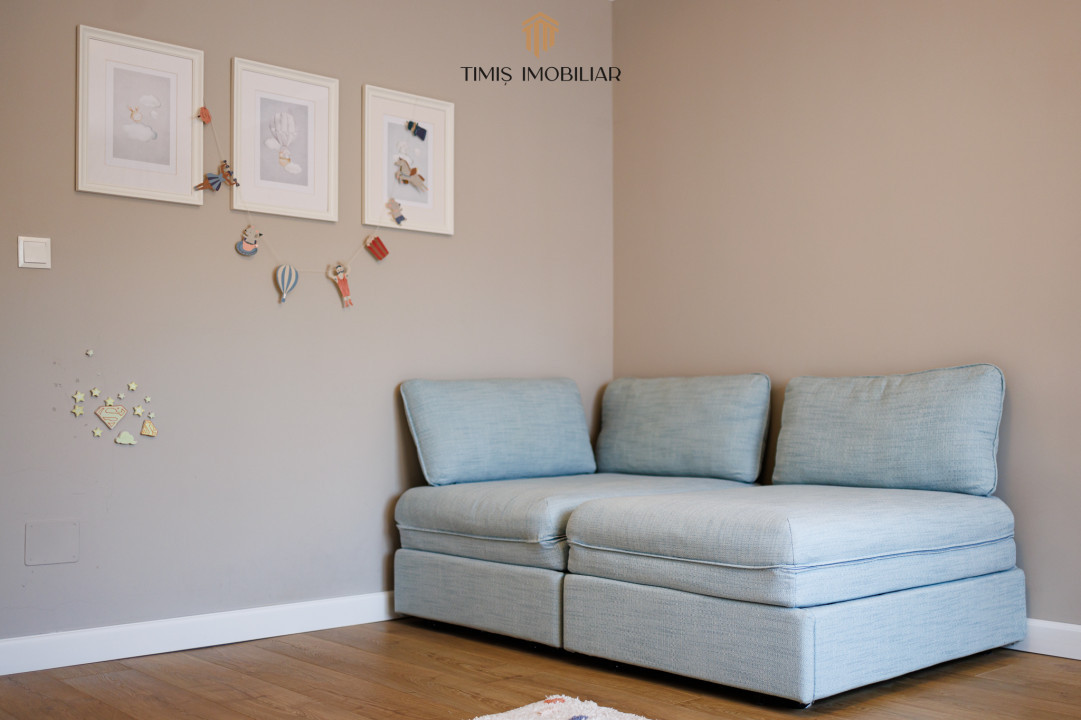 Oferta Inchiriata - Casa primitoare si calda, cu 4 camere, la liziera padurii