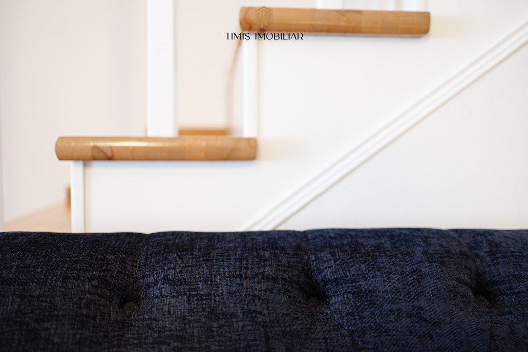 Oferta Inchiriata - Casa primitoare si calda, cu 4 camere, la liziera padurii