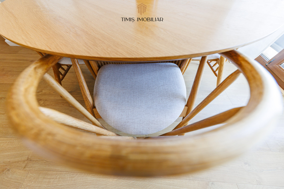 Oferta Inchiriata - Casa primitoare si calda, cu 4 camere, la liziera padurii