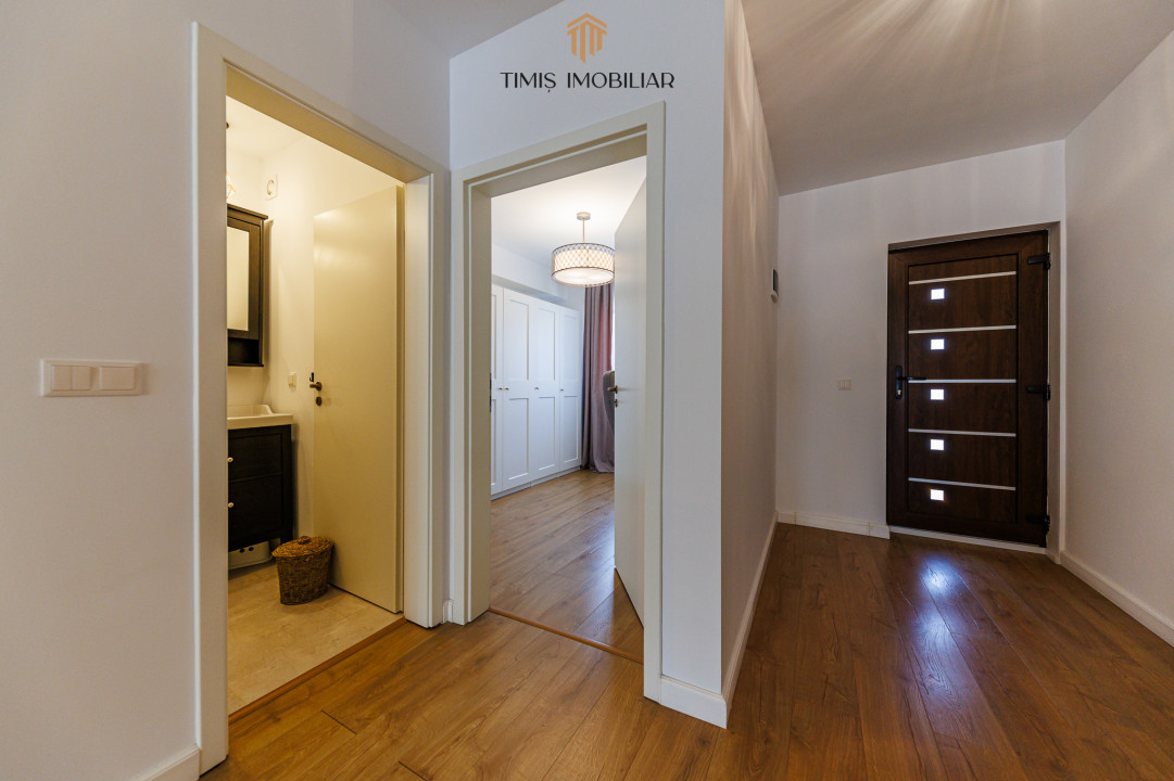 Oferta Inchiriata - Casa primitoare si calda, cu 4 camere, la liziera padurii