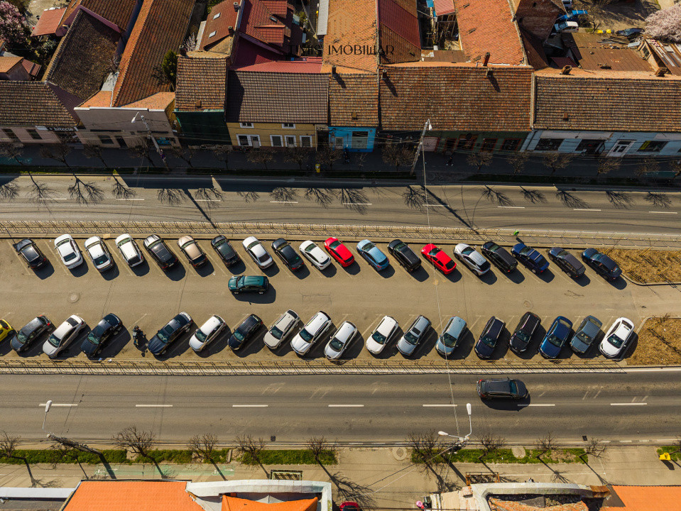 Spatiu comercial stradal | vitrina&parcare publica accesibila | Com 0%