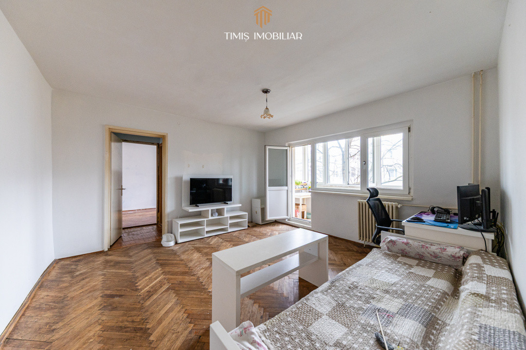 3 camere Girocului, etaj 3, balcon – Cosminului, SUT 65 mp | Com 0%