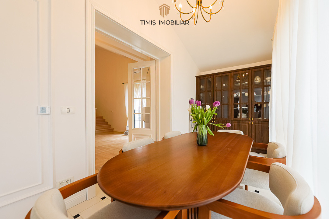 Casă unică pe stradă privată | Piscina & 730 mp teren – Dumbrăvița