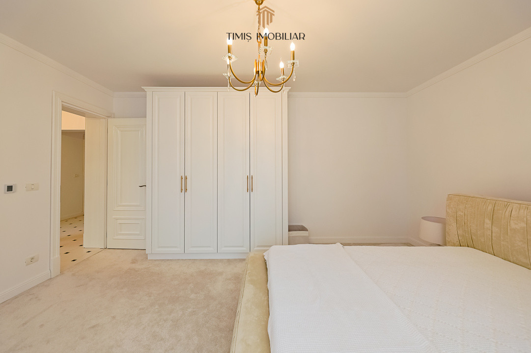 Casă unică pe stradă privată | Piscina & 730 mp teren – Dumbrăvița