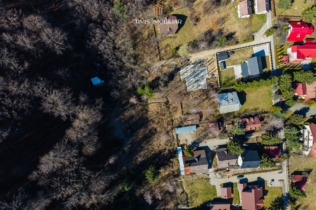 Terenuri la marginea pădurii – Poiana Mărului, zonă superbă | Com 0%