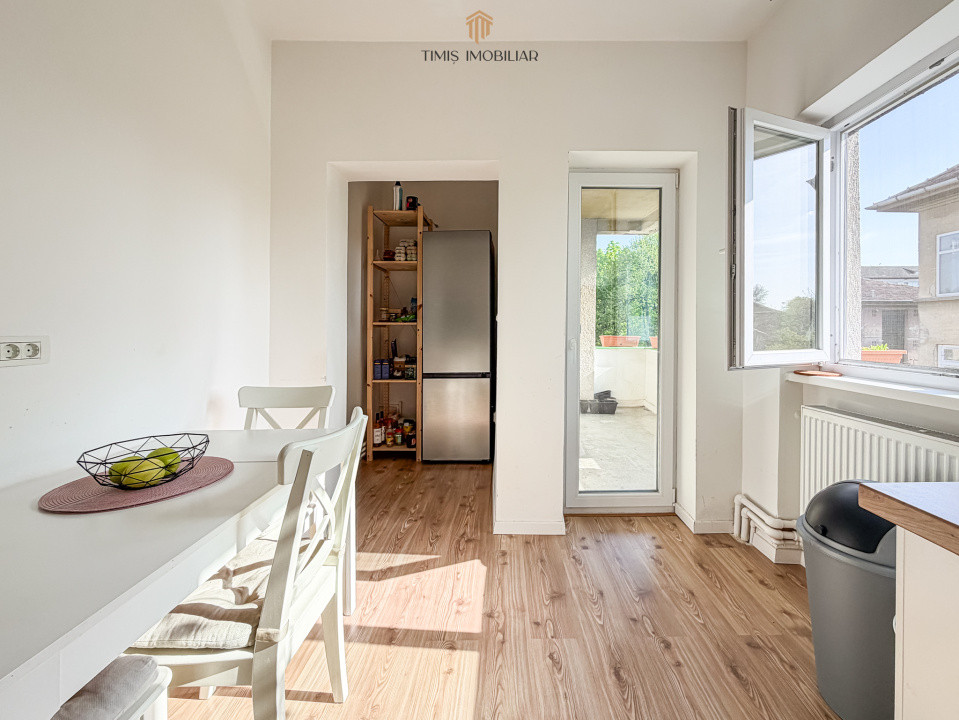 Apartament 5 camere, 125 mp – lângă Drept, Complex Studențesc