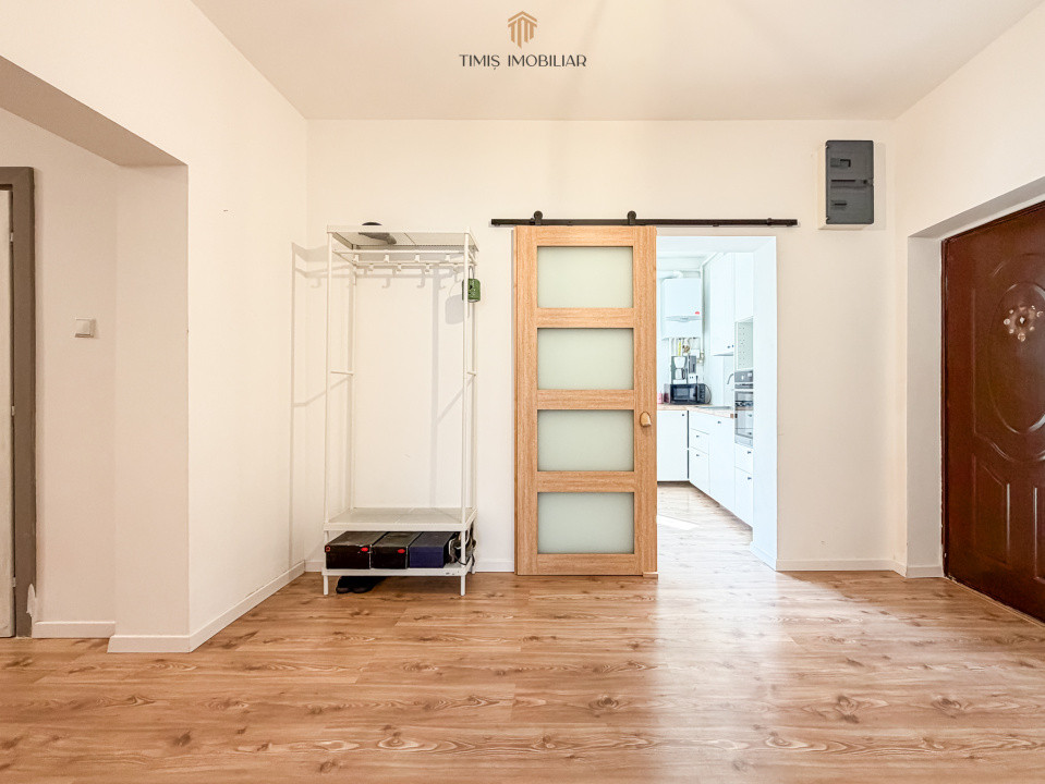 Apartament 5 camere, 125 mp – lângă Drept, Complex Studențesc