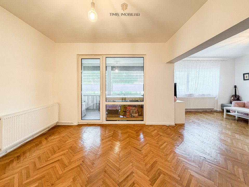 Apartament 5 camere, 125 mp – lângă Drept, Complex Studențesc