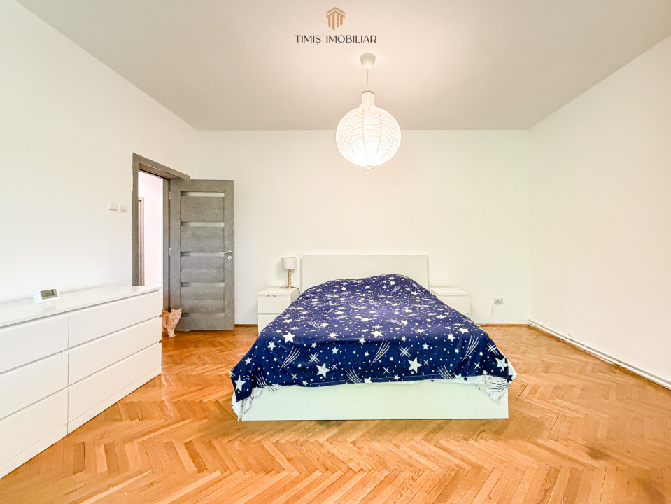 Apartament 5 camere, 125 mp – lângă Drept, Complex Studențesc